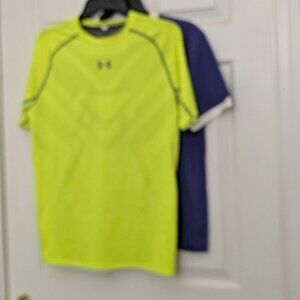Set 2 Under Armour & Puma T-Shirts Size L Green Purple